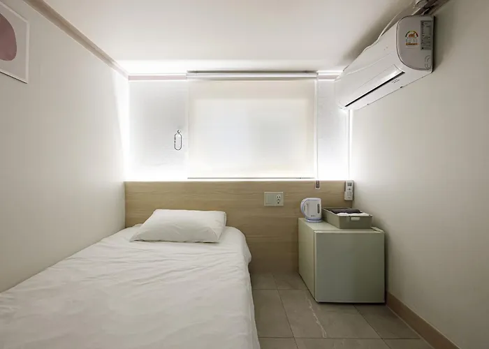 Hostel J5 Seoel